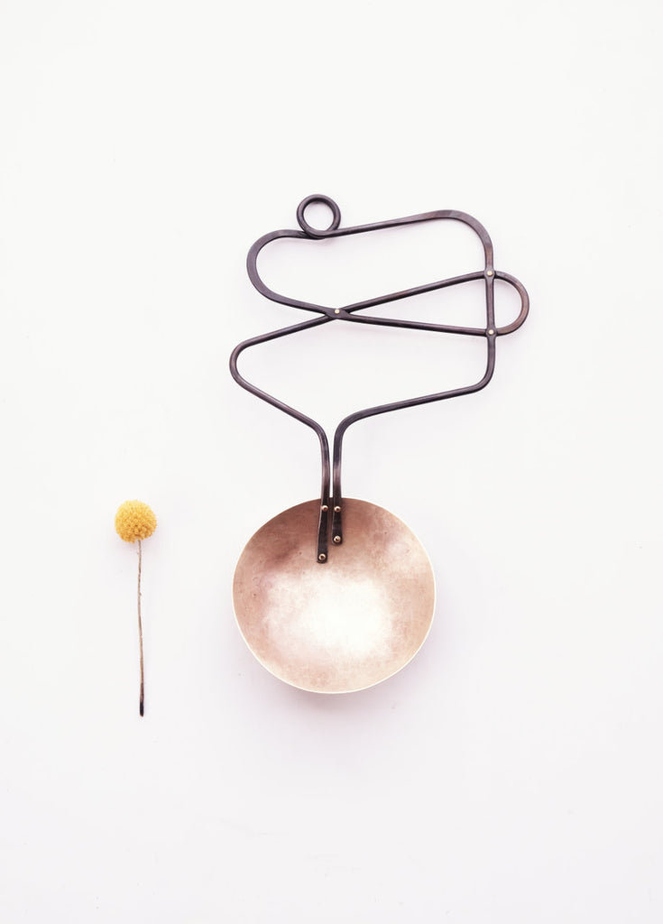 Loop Scoop Moon
