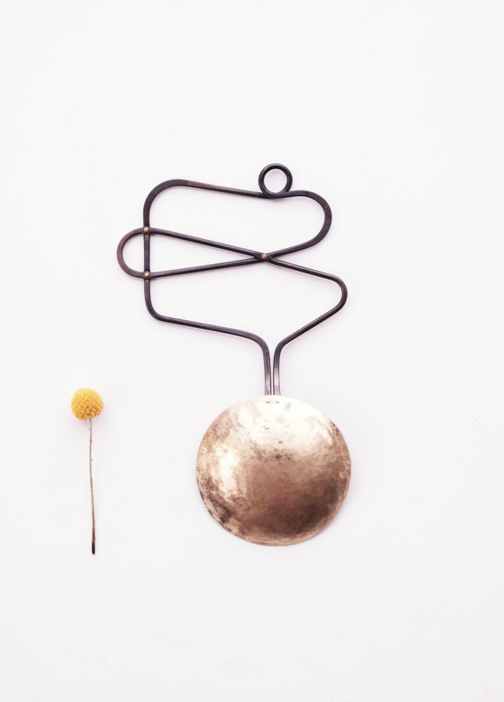 Loop Scoop Moon