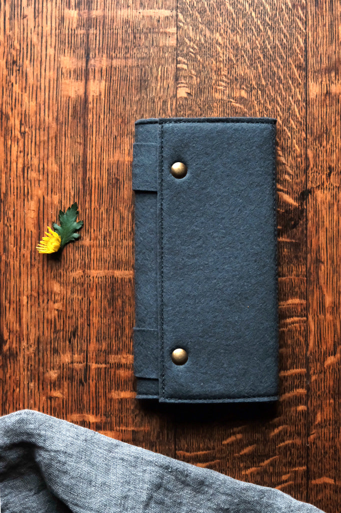 Cheese Knife Case  - Felt, 4 pockets